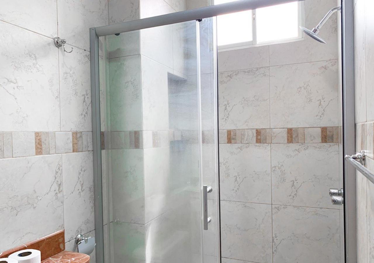Departamento De 3 Cerca Al Mall San Marino Apartment *